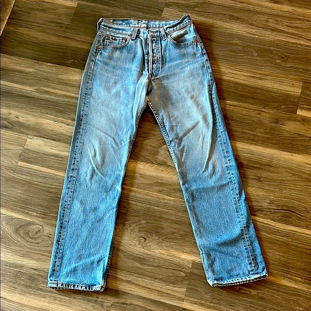 VINTAGE Levi’s 501 jeans